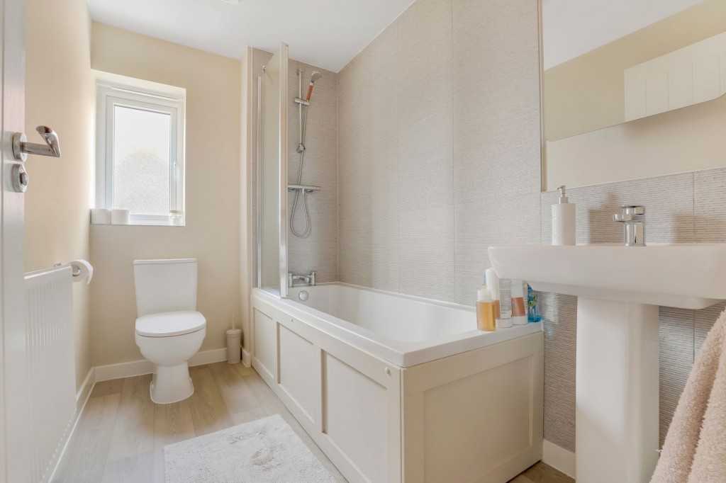 Harviston Avenue, Gedling, NG4