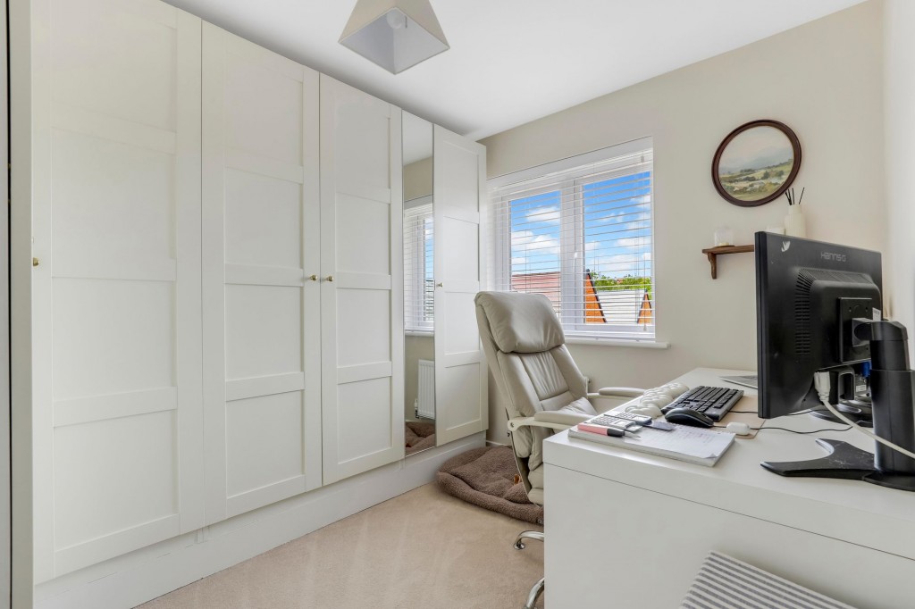Harviston Avenue, Gedling, NG4