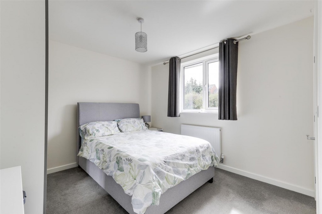 Hall Close, Nottingham, NG5