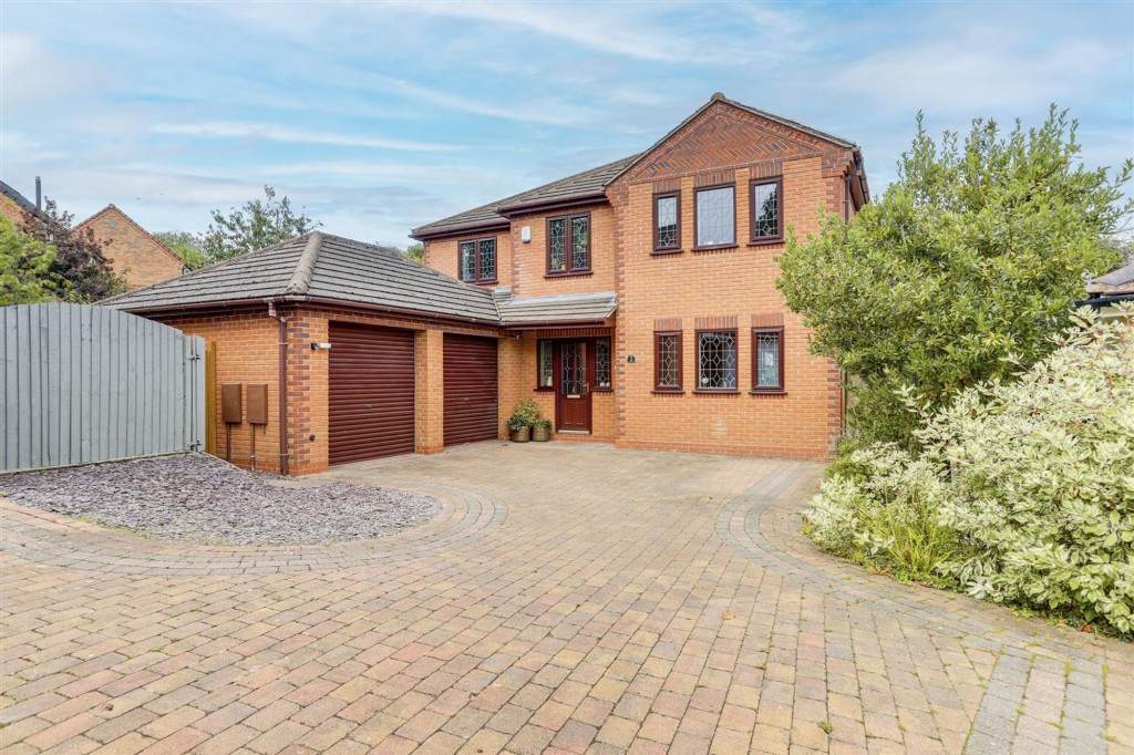 Paige Gardens, Sandiacre, NG10