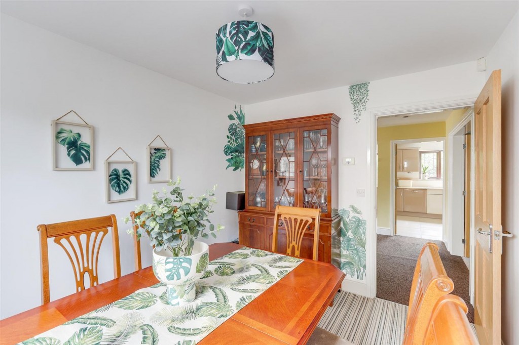 Paige Gardens, Sandiacre, NG10