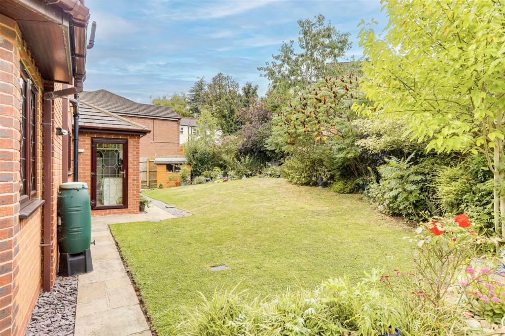 Paige Gardens, Sandiacre, NG10