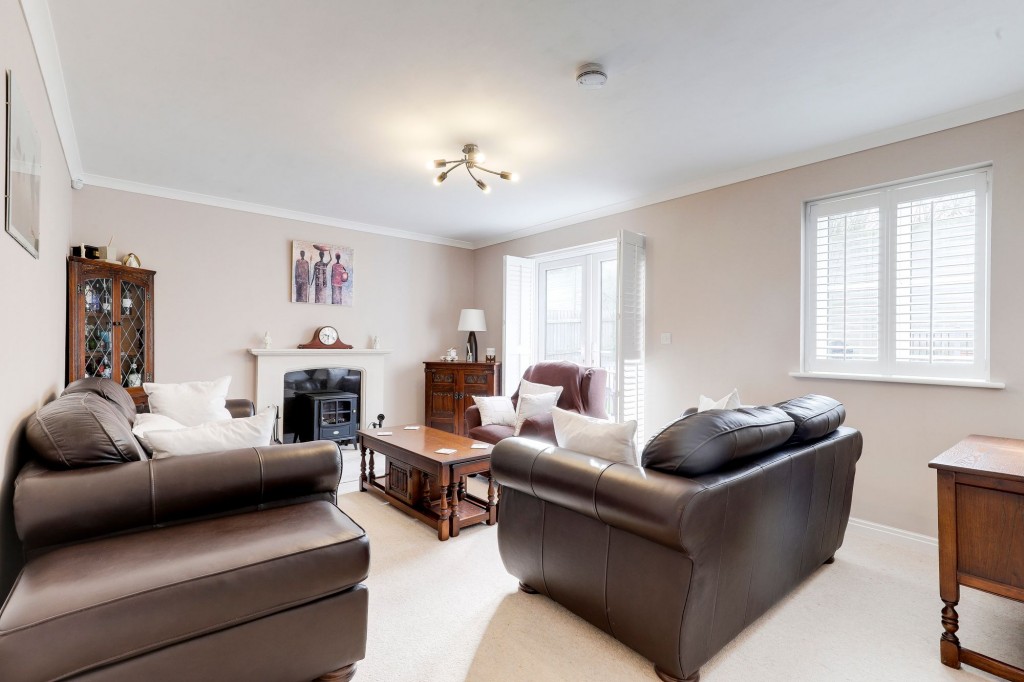 Carnelian Drive, Sutton-In-Ashfield, NG17