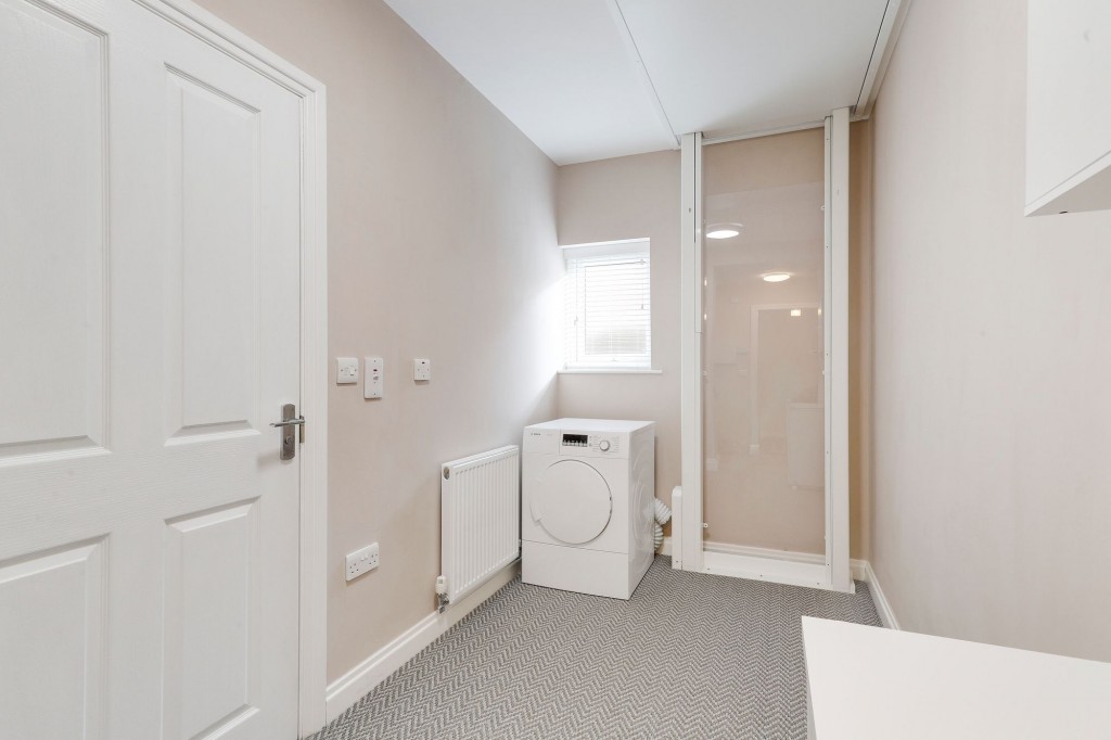 Carnelian Drive, Sutton-In-Ashfield, NG17