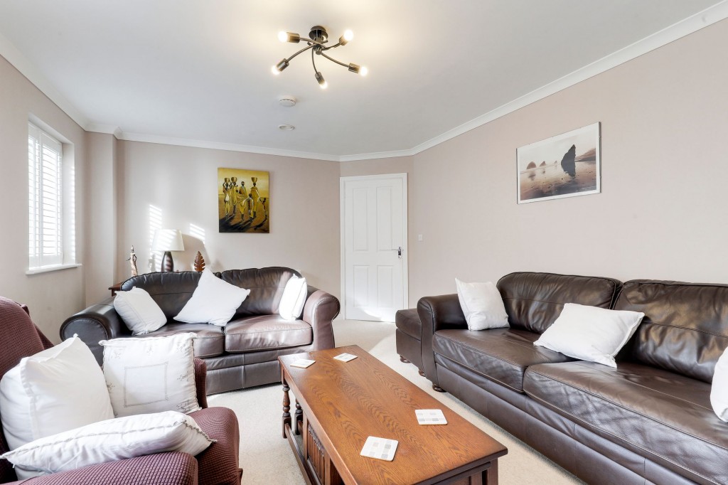 Carnelian Drive, Sutton-In-Ashfield, NG17