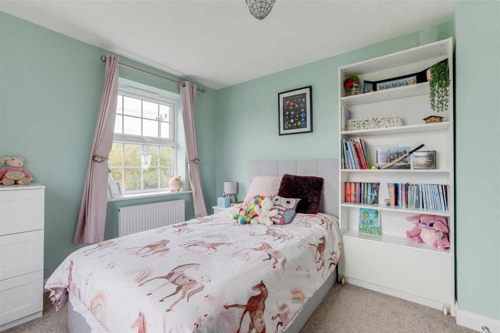 Pompeia Close, Hucknall, NG15