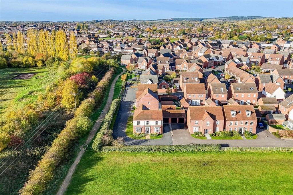 Pompeia Close, Hucknall, NG15