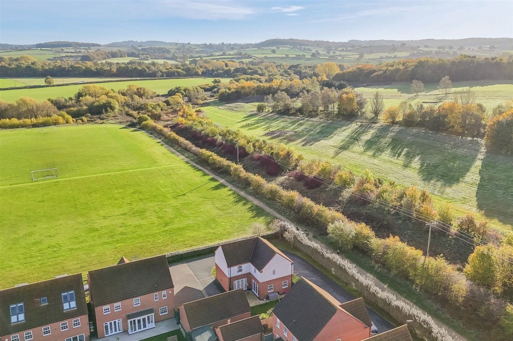 Pompeia Close, Hucknall, NG15