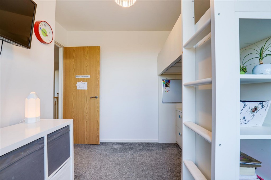 Violet Grove, Newark, NG24