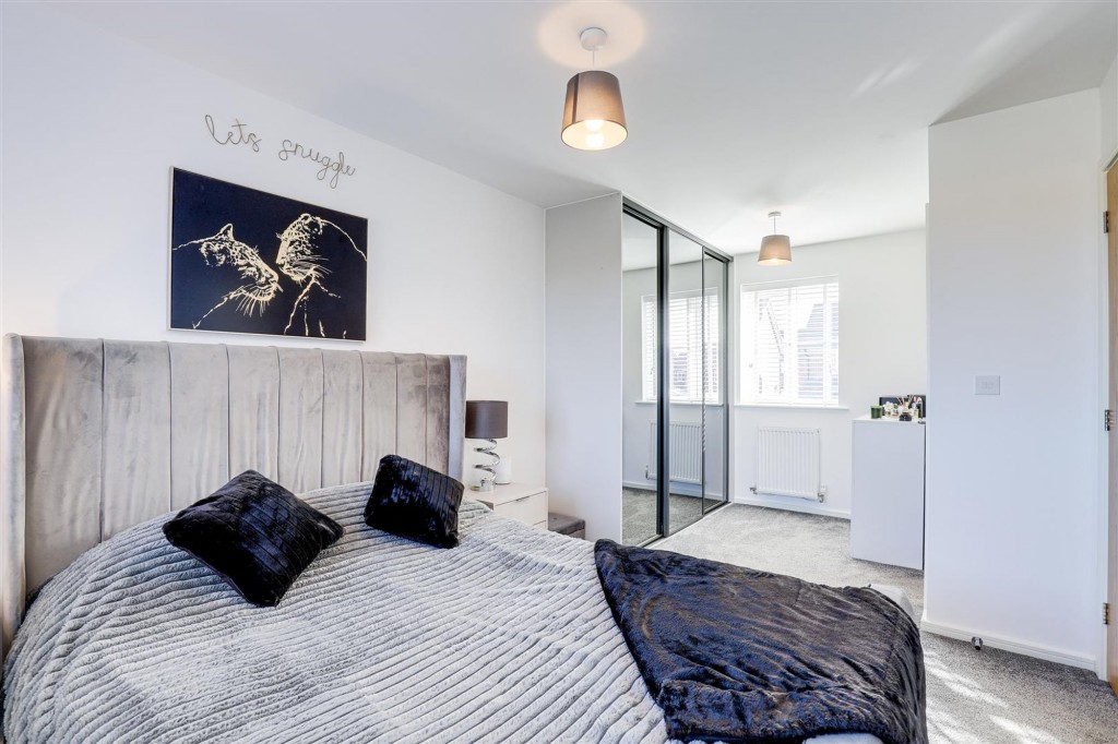Violet Grove, Newark, NG24