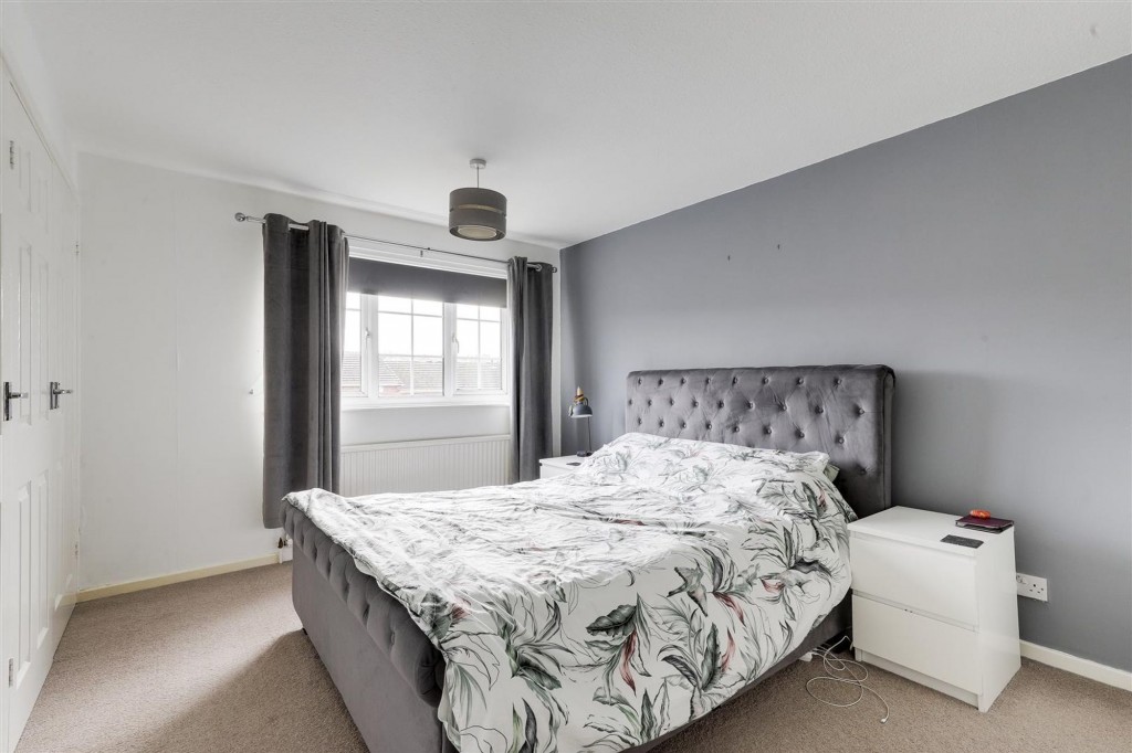 Holkham Close, Arnold, NG5