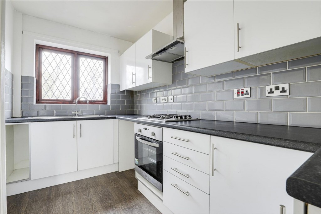 Leander Close, Nottingham, NG11