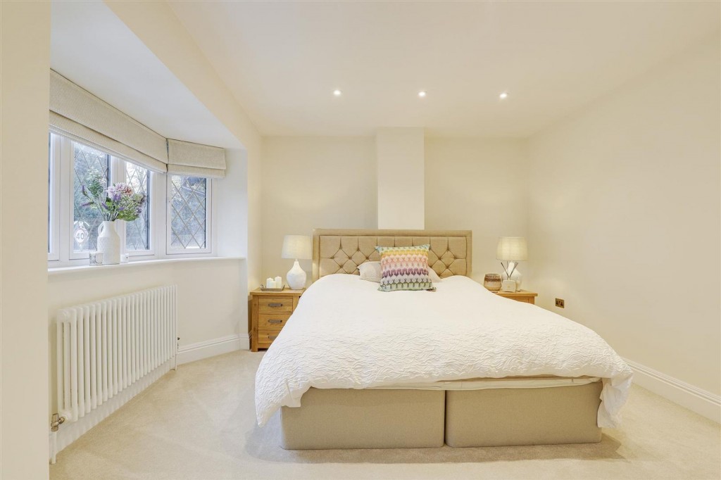 Loughborough Road, West Bridgford, NG2