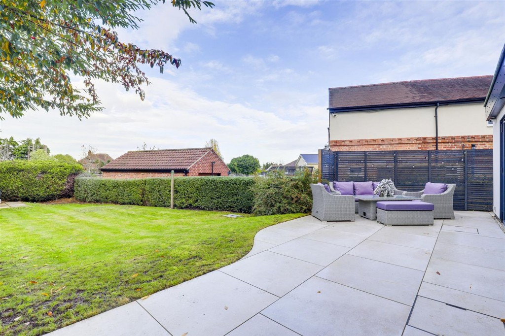 Loughborough Road, West Bridgford, NG2