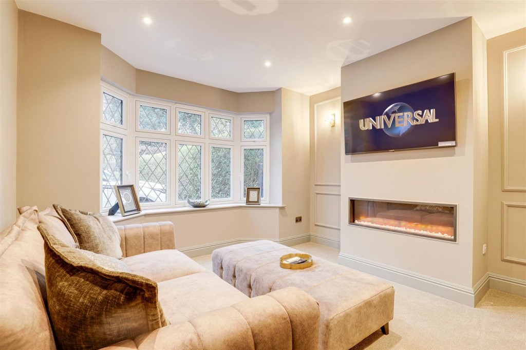 Loughborough Road, West Bridgford, NG2