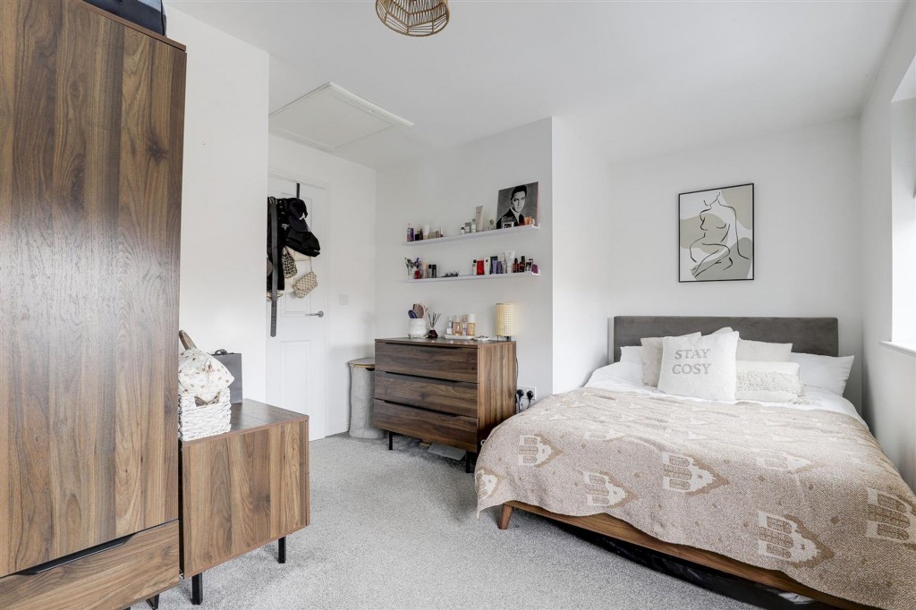 Robinson Close, Edwalton, NG12