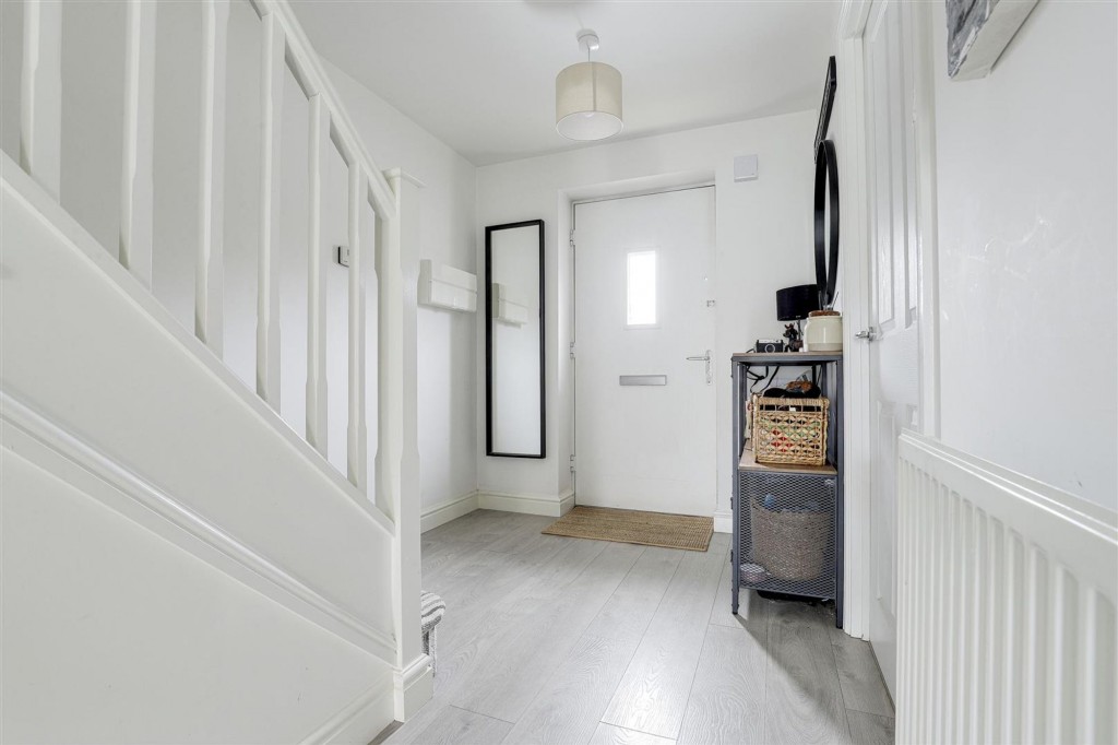 Robinson Close, Edwalton, NG12