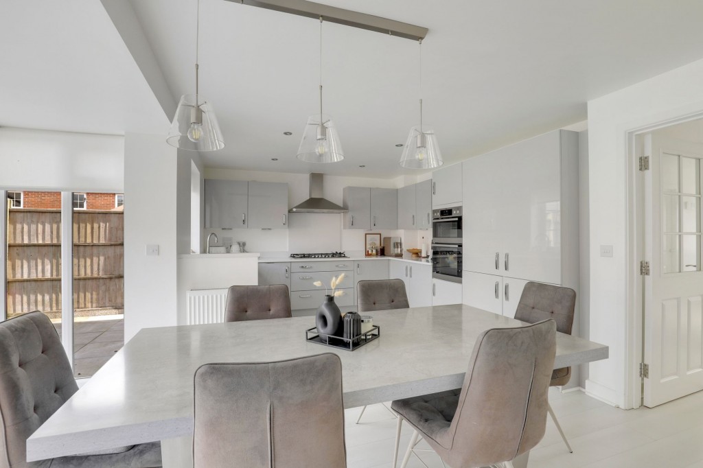 Saturn Road, Mansfield, NG18
