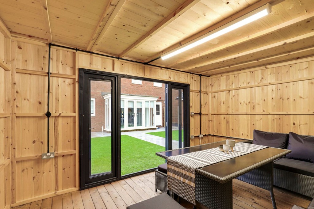 Saturn Road, Mansfield, NG18