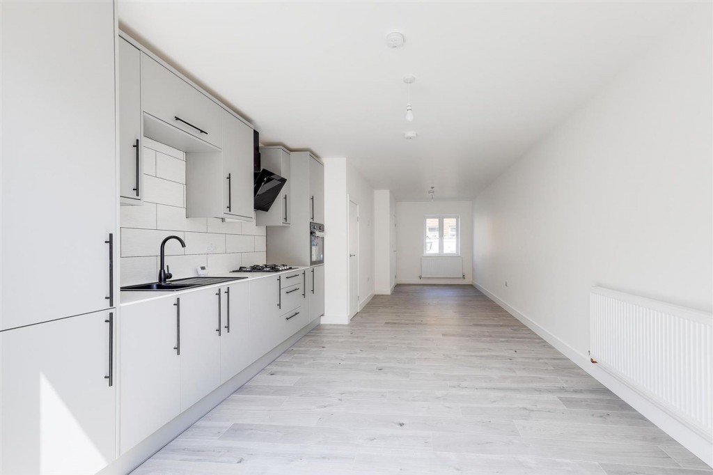 Merchant Street, Bulwell, NG6