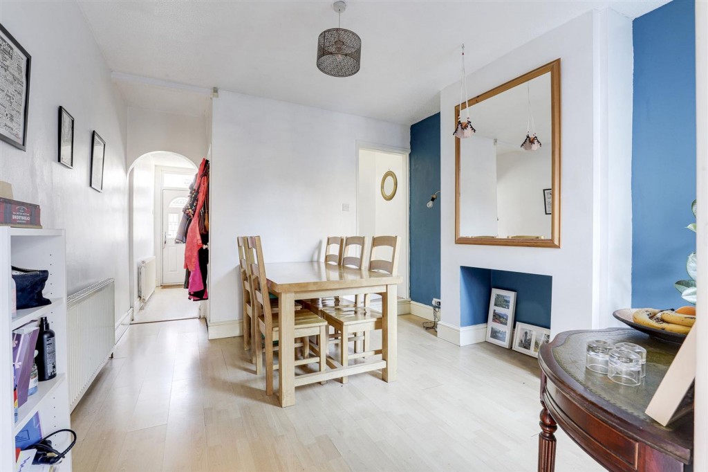 Loughborough Avenue, Nottingham, NG2