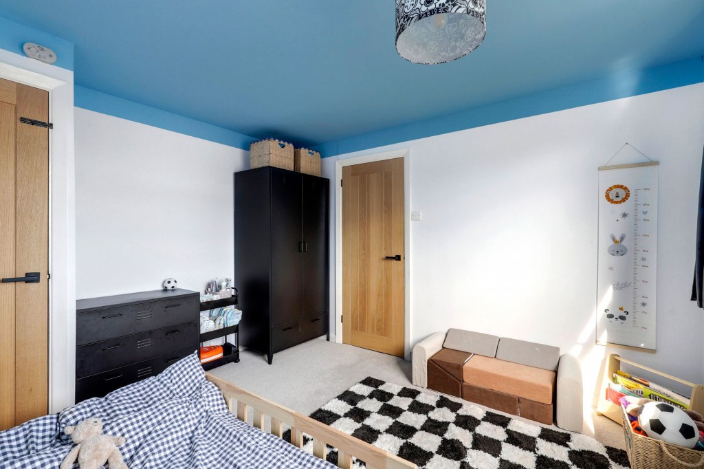 Gorman Court, Arnold, NG5