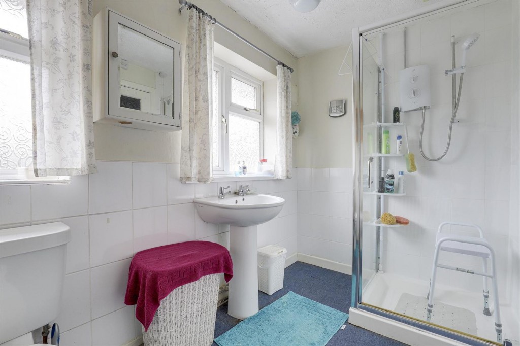 Roy Avenue, Beeston, NG9