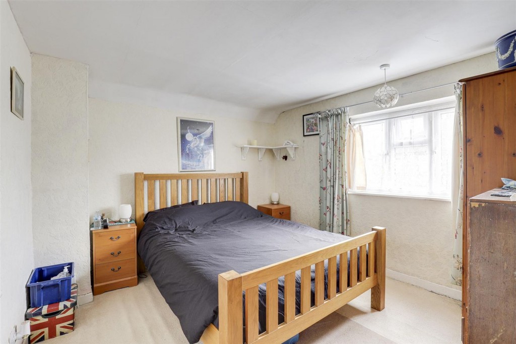 Roy Avenue, Beeston, NG9