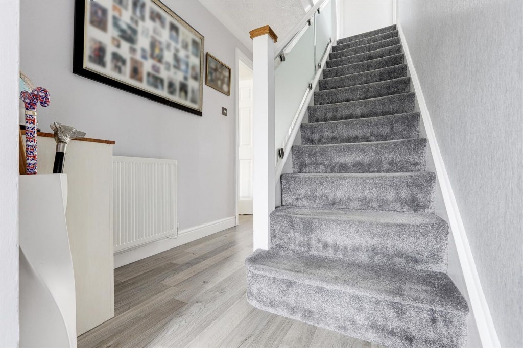 Lonsdale Drive, Toton, NG9