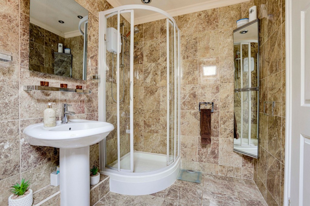 Buttermere Court, Nottingham, NG5