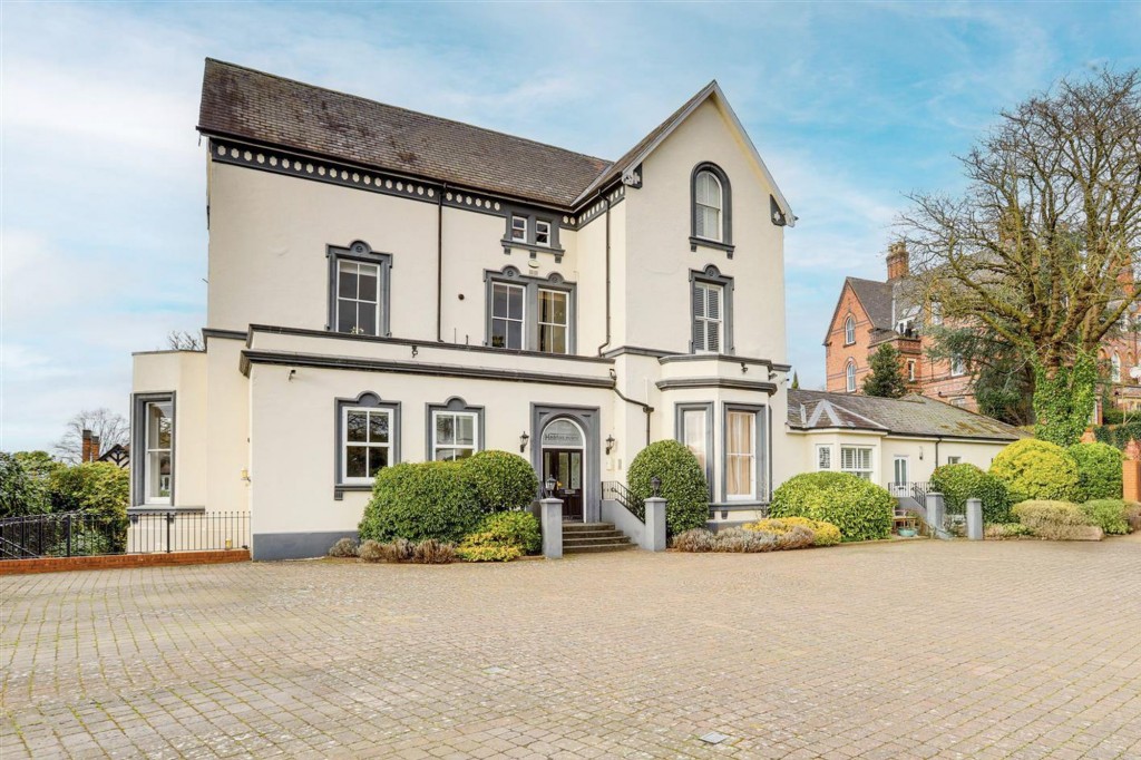 Cavendish Crescent North, Haddon House Cavendish Crescent North, NG7