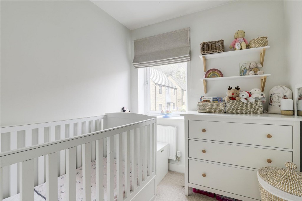 Country Crescent, Nottingham, NG6