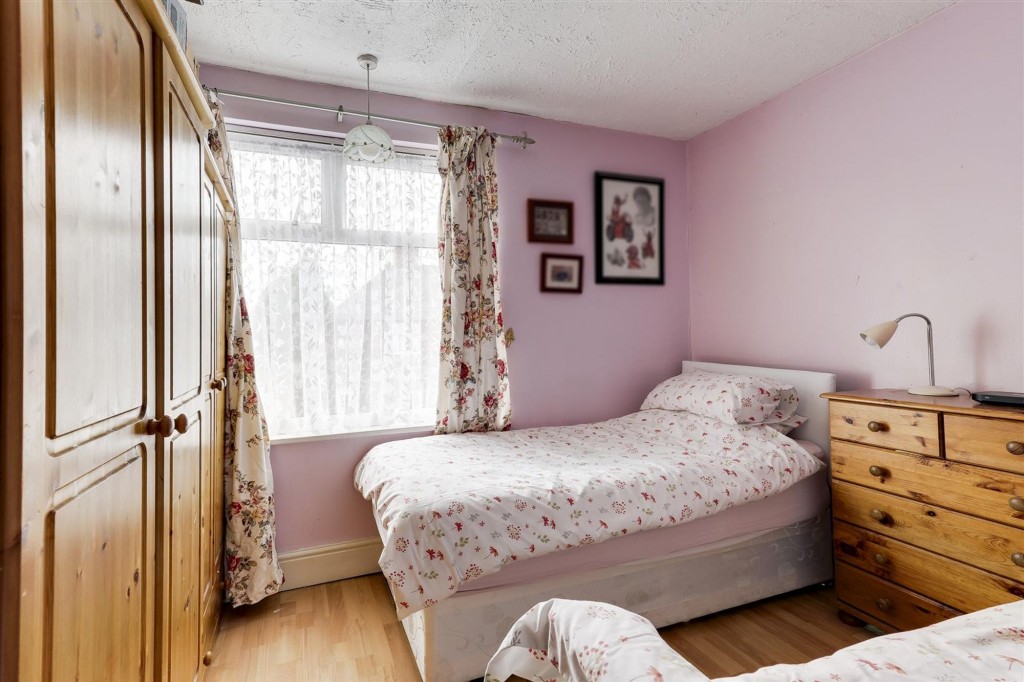 Woodstock Avenue, Nottingham, NG7