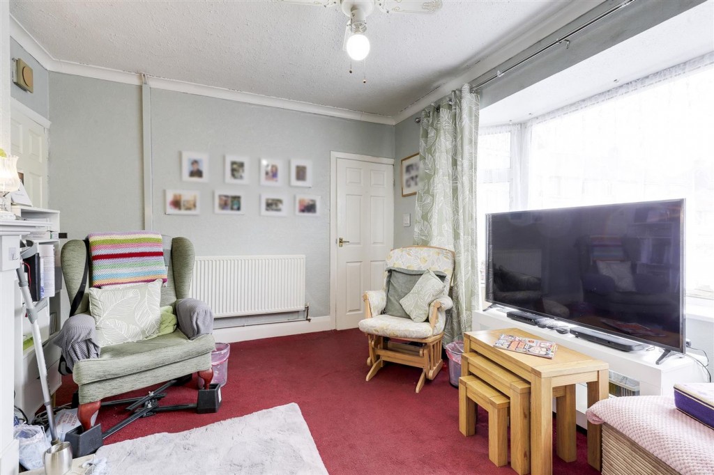 Woodstock Avenue, Nottingham, NG7