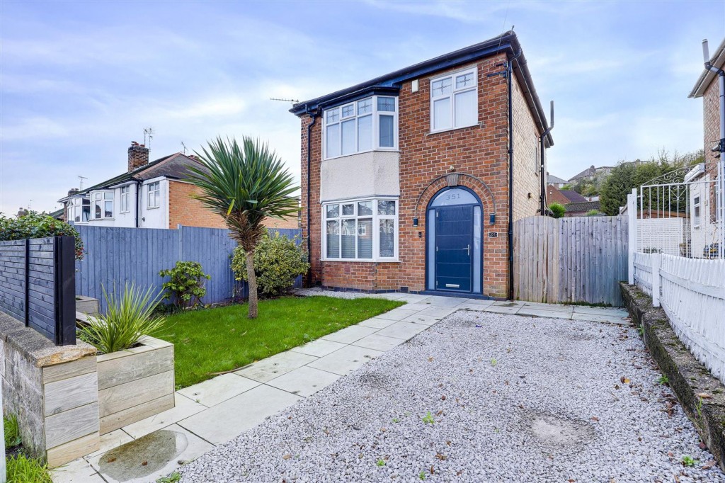 Foxhill Road, Carlton, NG4