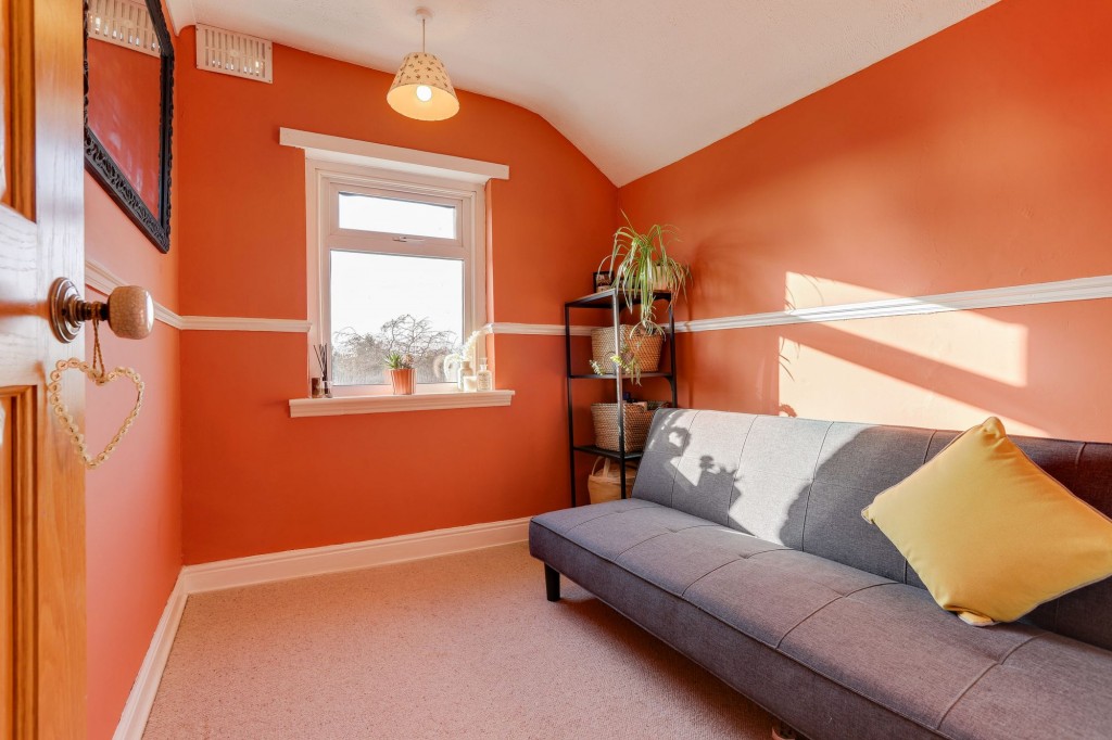 Garden Road, Hucknall, NG15