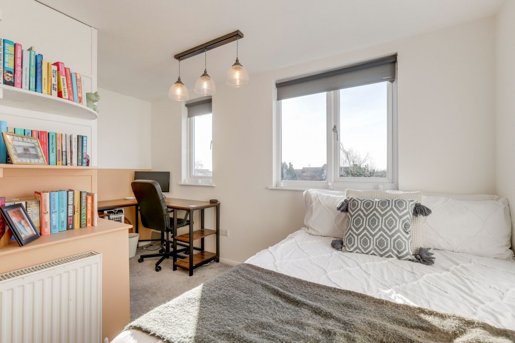 Garden Road, Hucknall, NG15