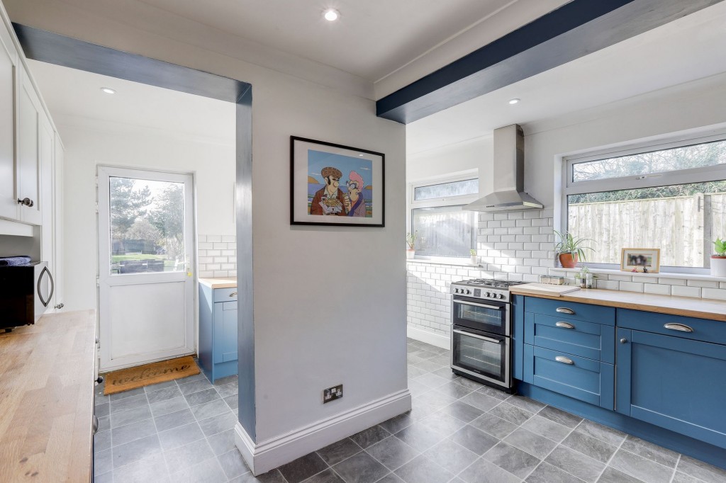 Garden Road, Hucknall, NG15