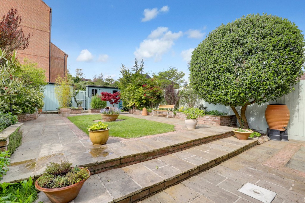Wenlock Drive, West Bridgford, NG2