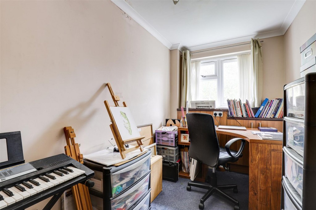 Hotspur Drive, Colwick, NG4