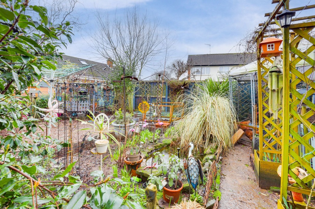 Springwood Gardens, Woodthorpe, NG5