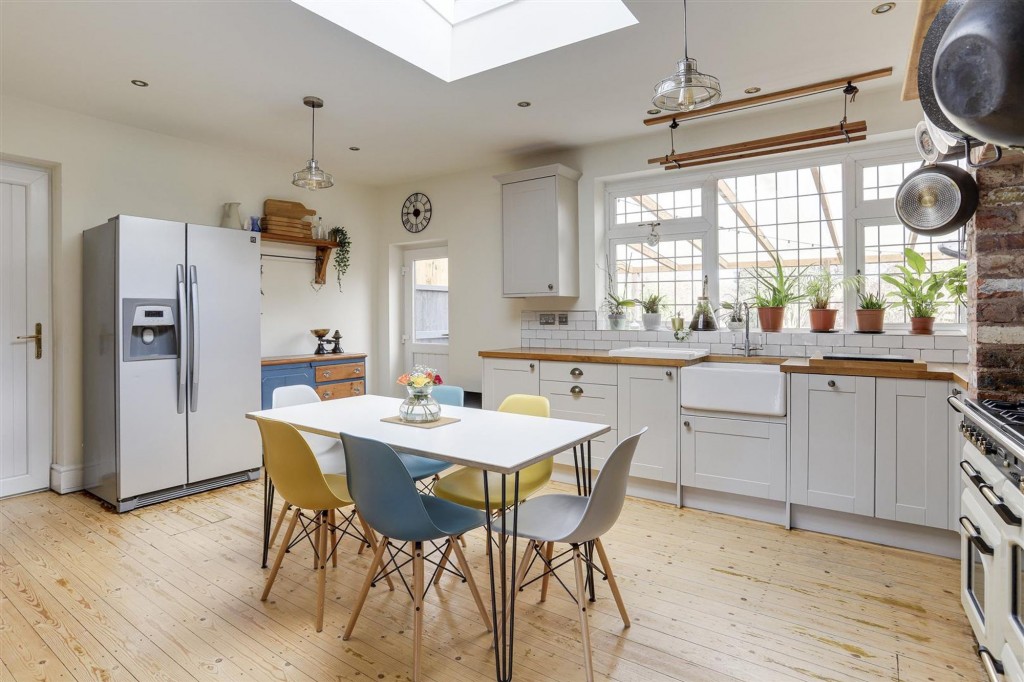 Annesley Road, Hucknall, NG15