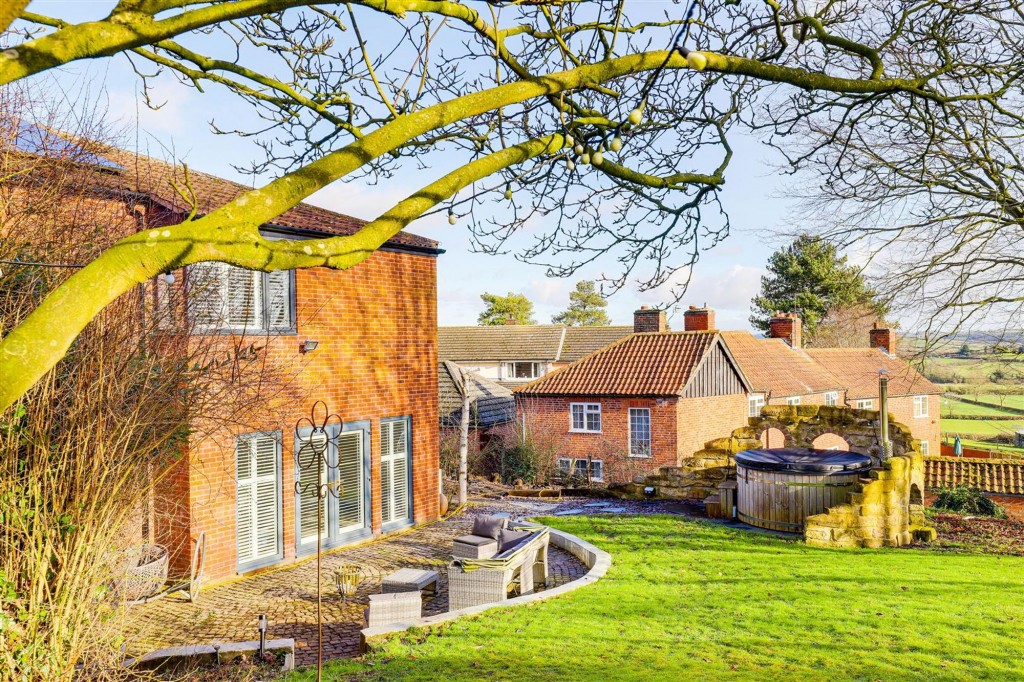 Church Lane, Upper Broughton, LE14