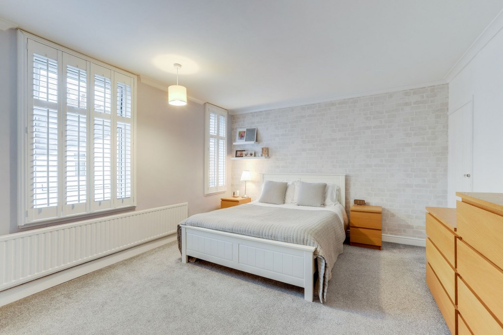 West Terrace, Hucknall, NG15