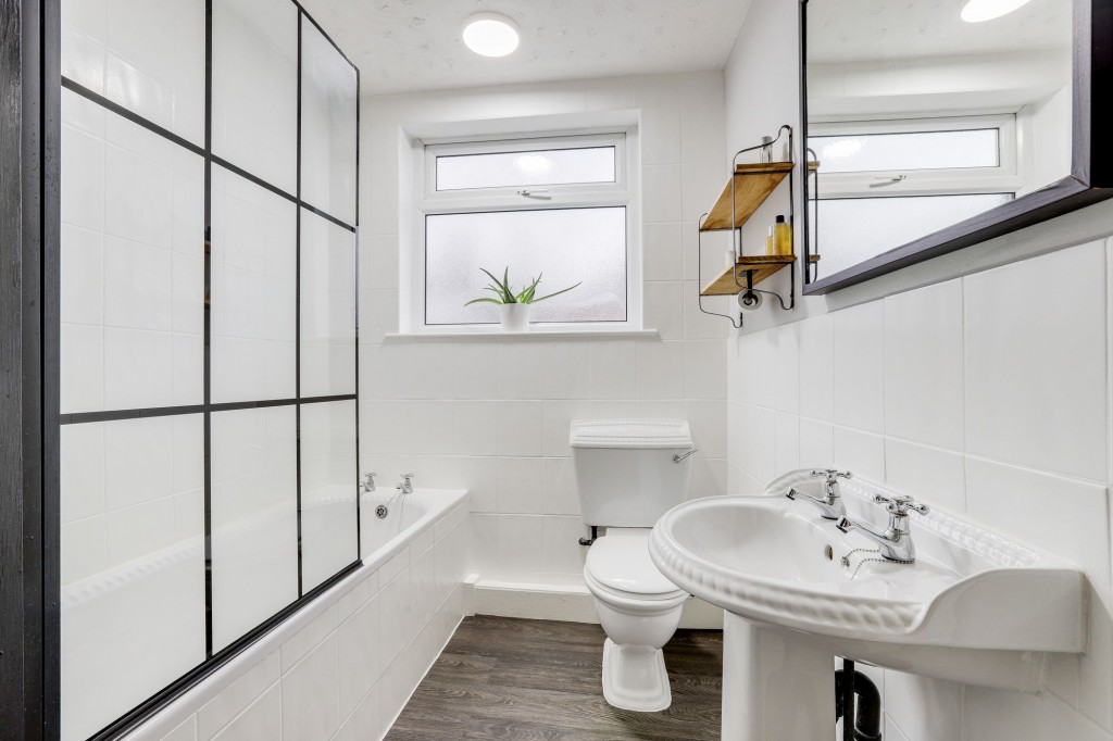 West Terrace, Hucknall, NG15