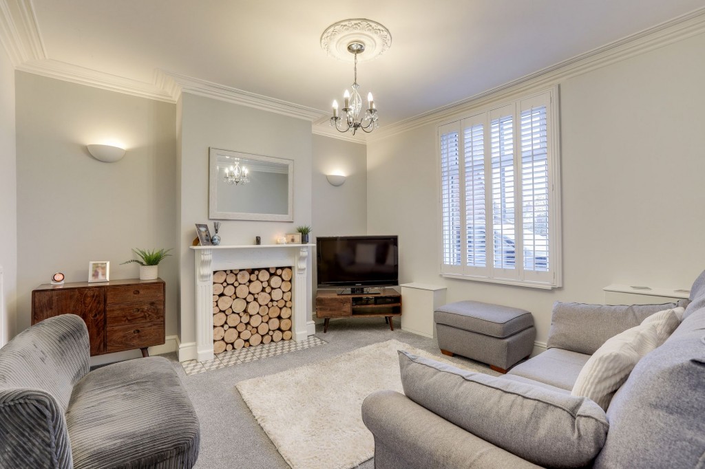 West Terrace, Hucknall, NG15