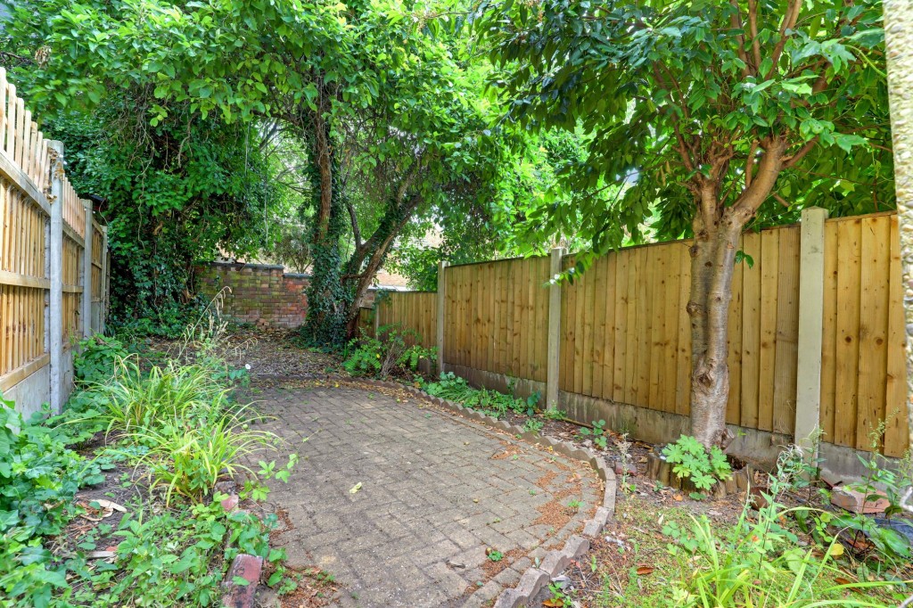 Ena Avenue, Nottingham, NG2