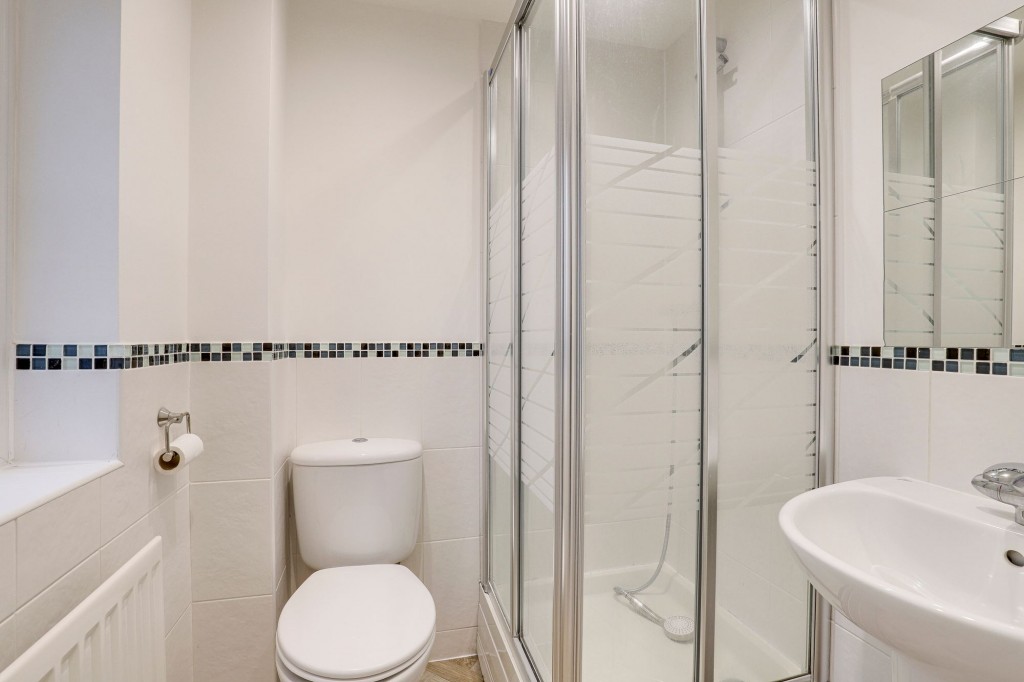 James Drive, Calverton, NG14