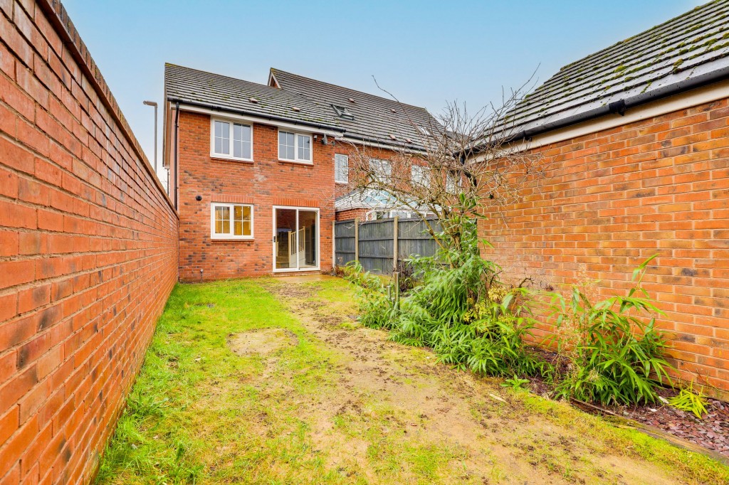 James Drive, Calverton, NG14