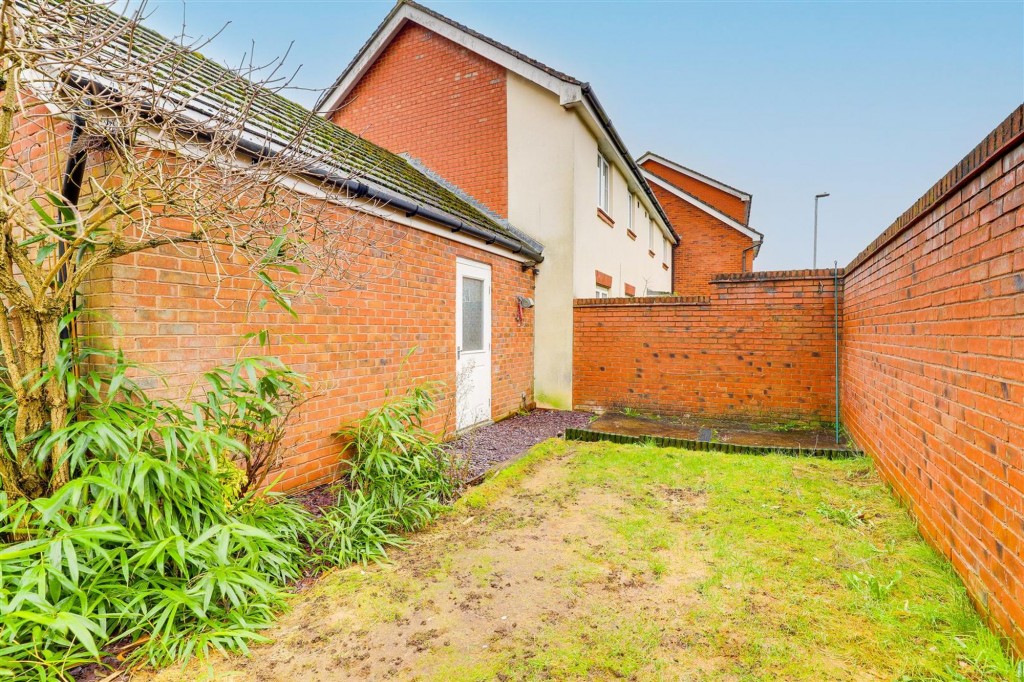 James Drive, Calverton, NG14